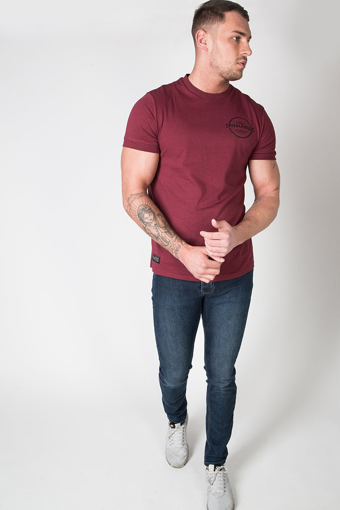 Crew Tee with Small Graphic Print in Burgundy