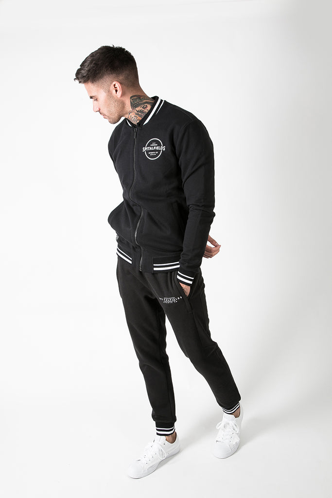 Zip Pocket Jogger with Contrast Tipping in Black