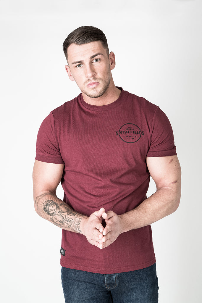 Crew Tee with Small Graphic Print in Burgundy