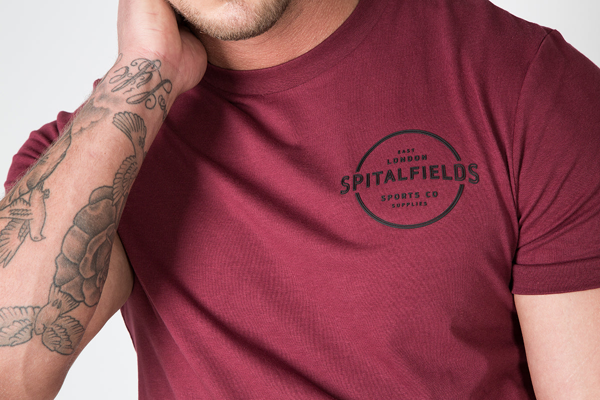 Crew Tee with Small Graphic Print in Burgundy